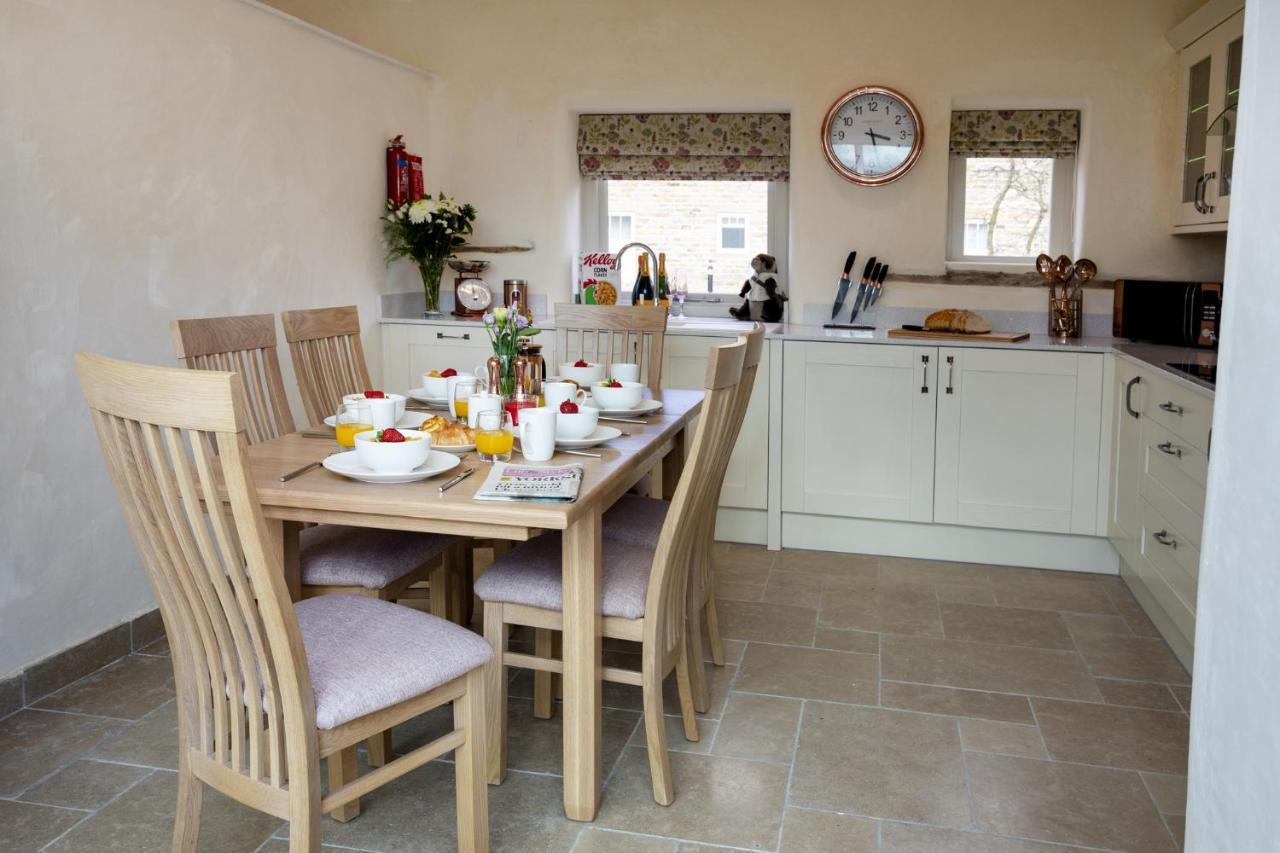 Thirley Cotes Farm Cottages Scarborough Zewnętrze zdjęcie