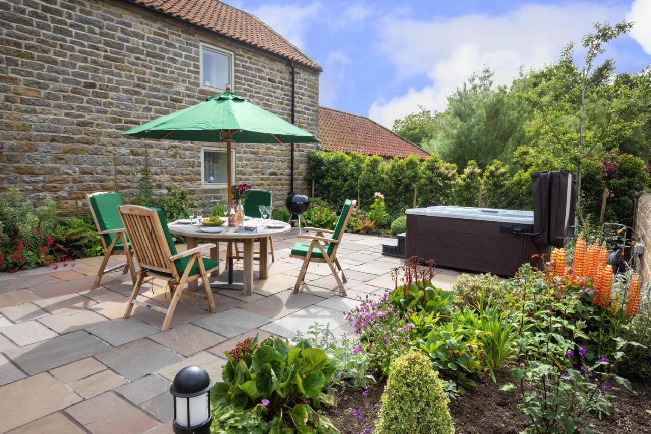 Thirley Cotes Farm Cottages Scarborough Zewnętrze zdjęcie